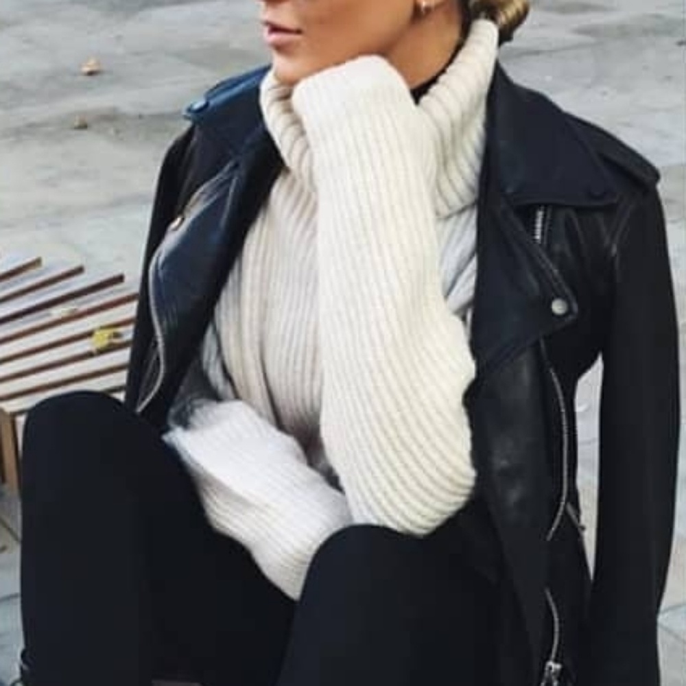 MERLYN Cream Turtleneck Sweater - Picture 3 of 3